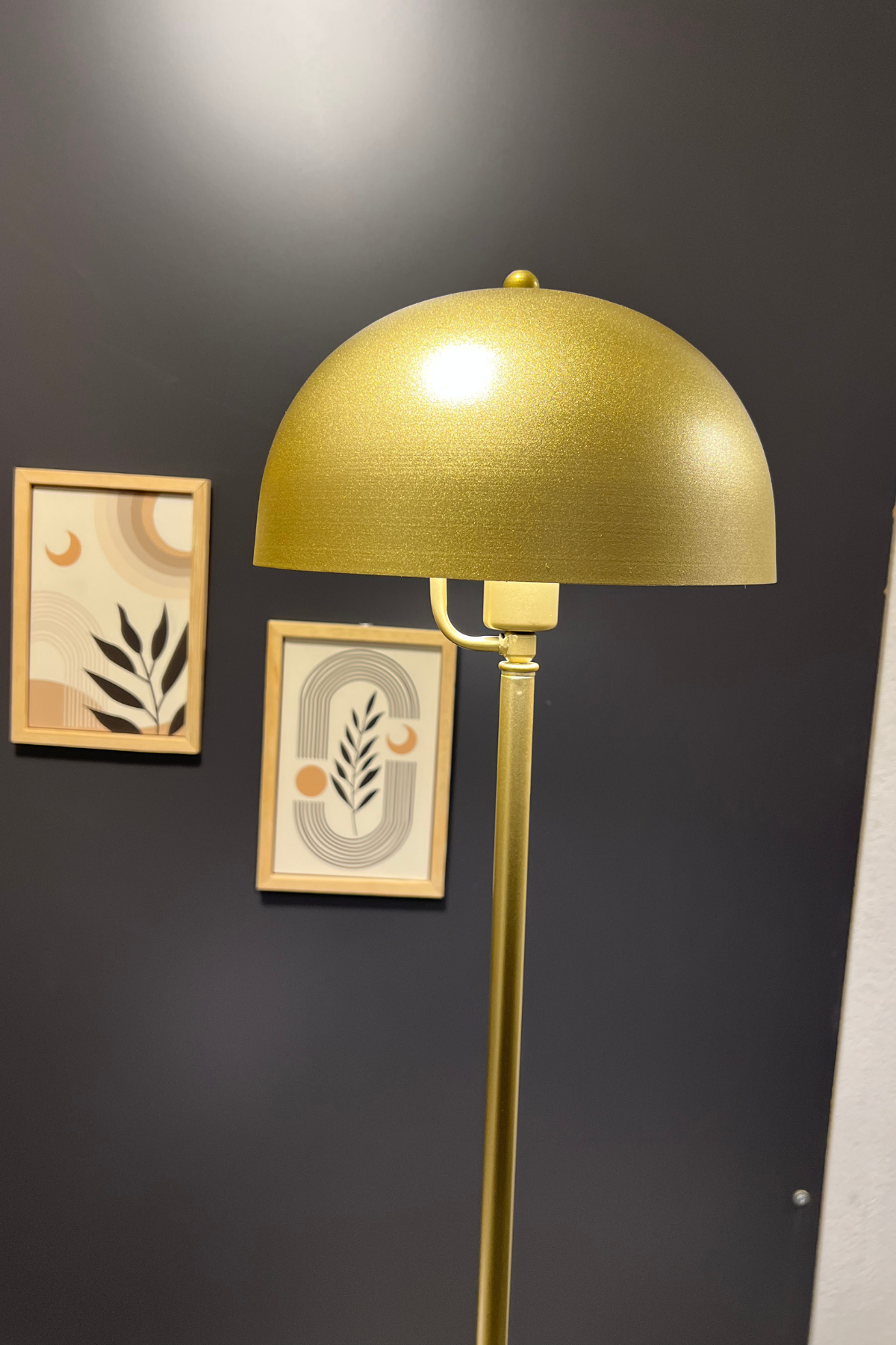 Toms Sarı Lambader  Modern Dekoratif Metal Tasarım Şık Yerden Aydınlatma Lambası