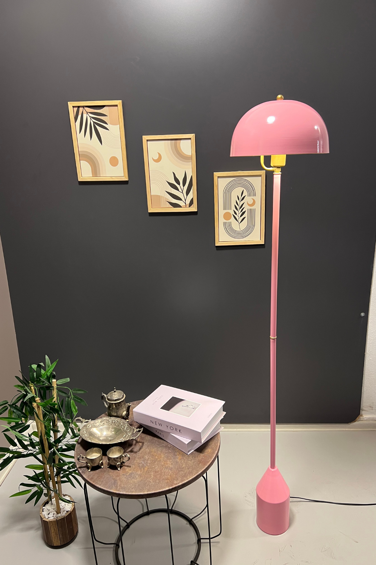 Toms Pembe Lambader  Modern Dekoratif Metal Tasarım Şık Yerden Aydınlatma Lambası