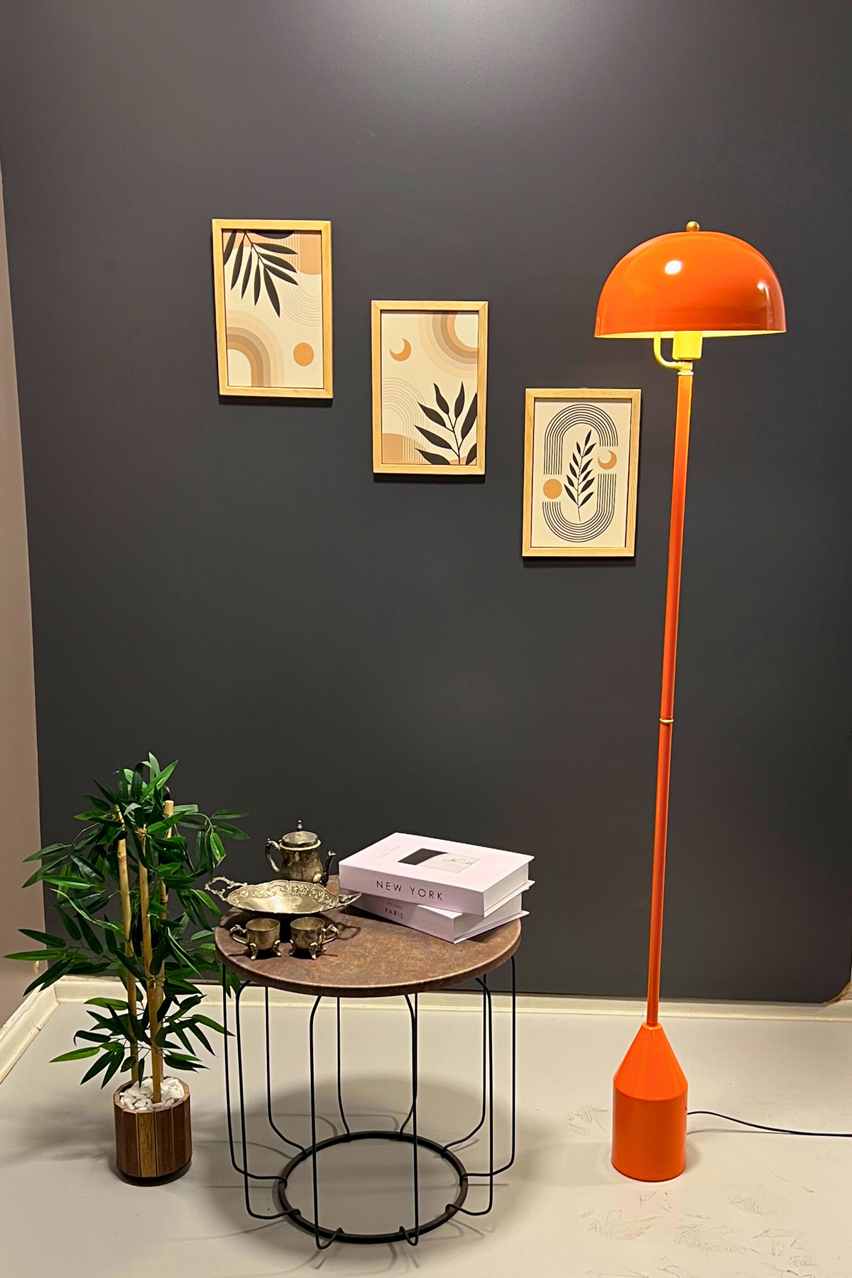 Toms Turuncu Lambader  Modern Dekoratif Metal Tasarım Şık Yerden Aydınlatma Lambası