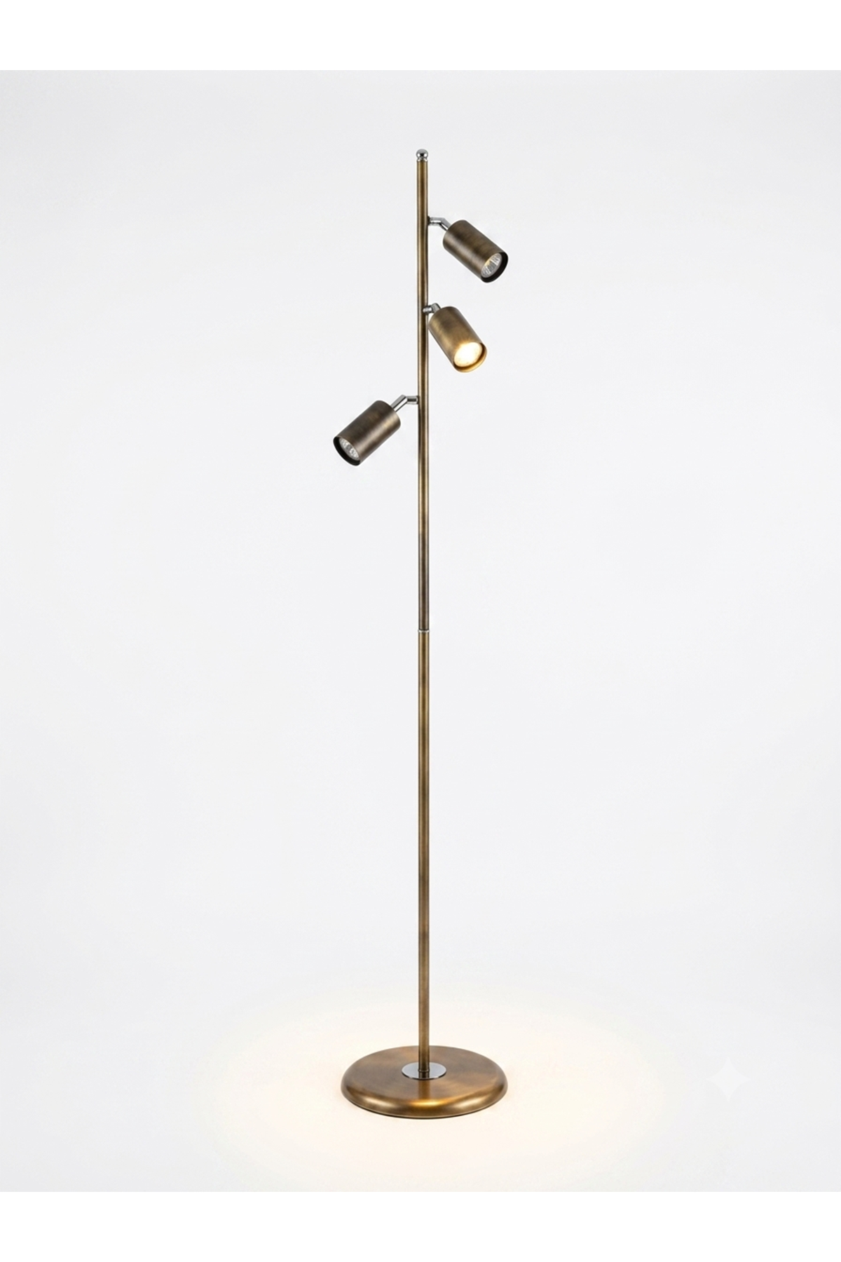 Bella Eskitme Lambader Hareketli Başlık – Modern Dekoratif Metal Tasarım Şık Ledli Yerden Aydınlatma